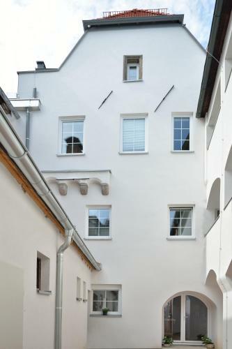 Hotel Zum Goldenen Schiff