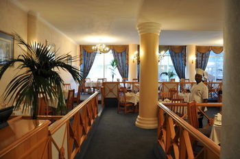 Tropicana Hotel