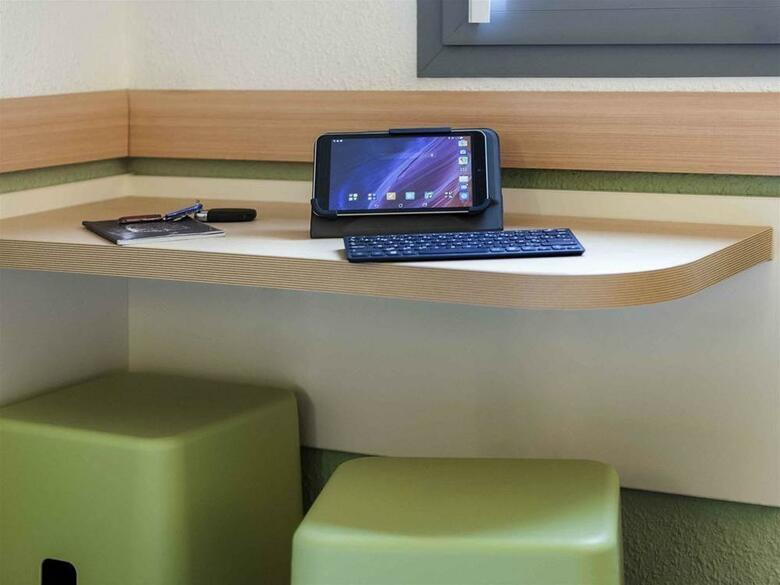Hotel Ibis Budget Brussels South Ruisbroek