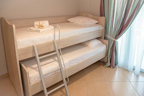 Marabu Seaview Apartments