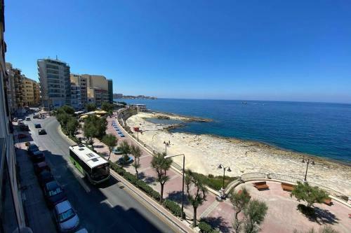 Amazing Sea View Sea Front 3 Bedroom Apartment