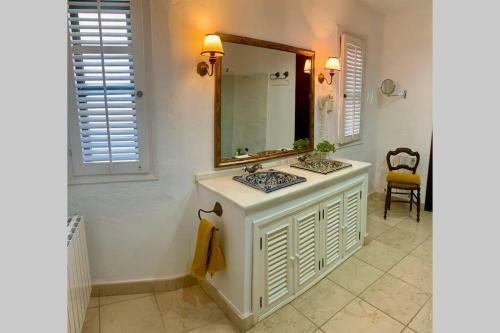 Villa Un Aut�ntico Oasis Rodeado de Historia