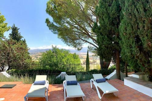 Villa Un Aut�ntico Oasis Rodeado de Historia