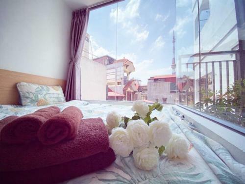 Mayhouse - Sky View Vh01