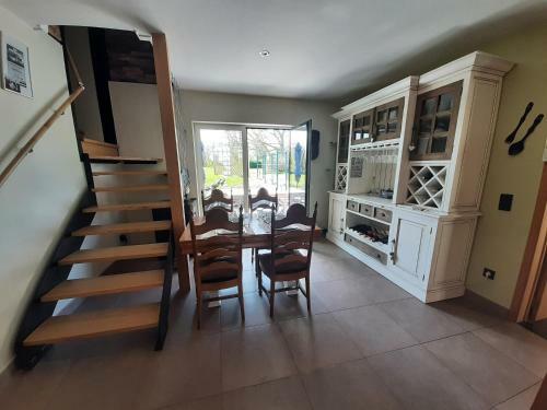 Bed & Breakfast Groot Genoegen - 50 North - With Airco