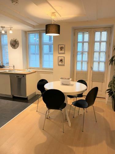 Charming Apartment In Historic City Center