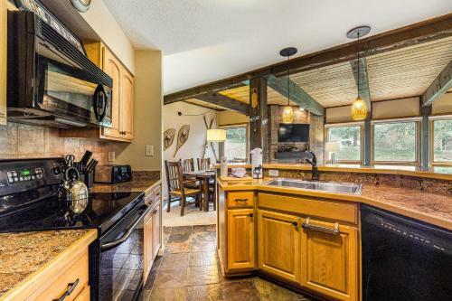 Lodge At Steamboat B110