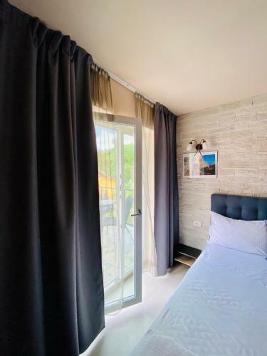 Hostal Pensiune Muntii Aninei