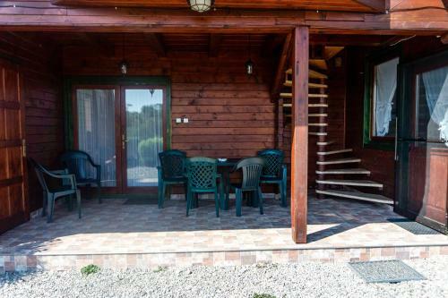 Hostal Casa De Vacanta Roua Diminetii