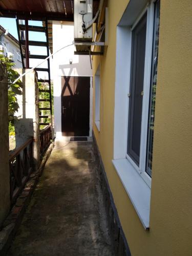 Hostal ???????? ??? ? ?????? ?????????