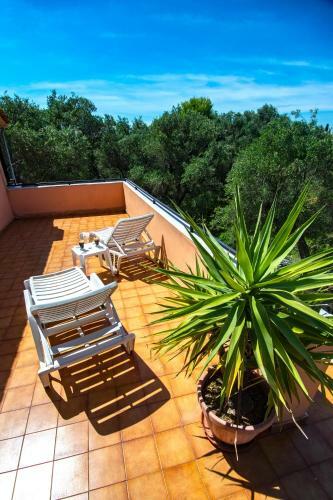 Reggis Apartments