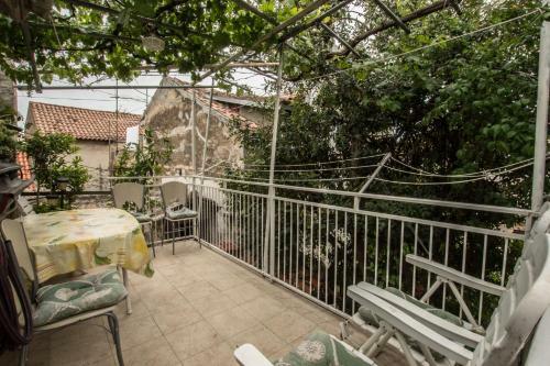 Hostal Adriana Downtown Guesthouse