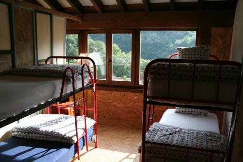 Albergue Les Xendes. Parque De Redes