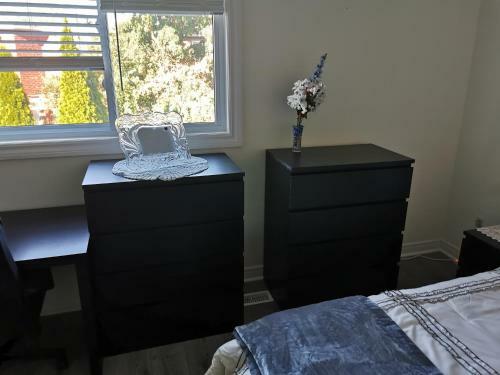 Bedroom #1 With Ensuite Washroom