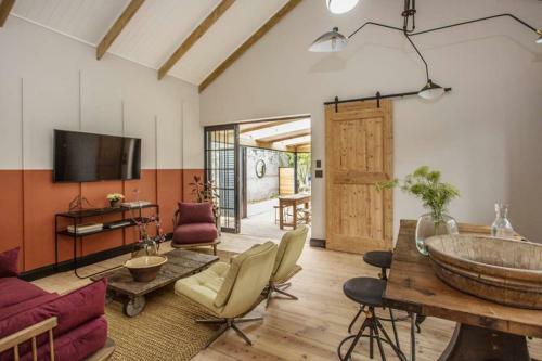 Sugarland Cottage, Stellenbosch Central