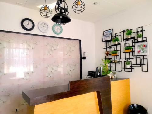 Albergue Mactan-cebu Waiting Lounge - Rest, Snack And Spa