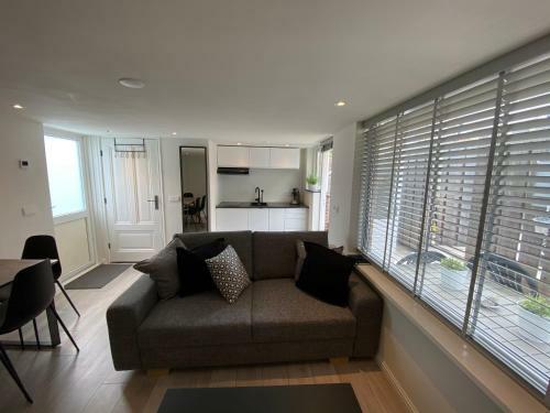 Cozy Beach Cottage - 500m From Beach-north Sea