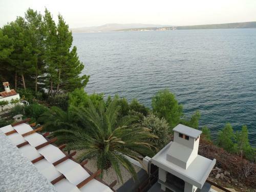 Seaside Villa Nikola With Pool For 12 Persons