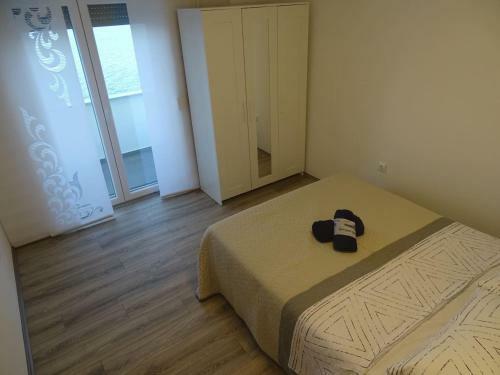 Seaside Villa Nikola With Pool For 12 Persons