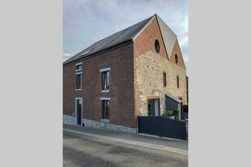 Maison de Charme Entre Maredsous Et Dinant - Vall�e de La Molign�e