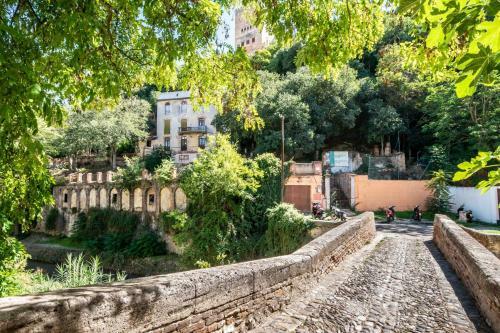 Apartamento Frente A La Alhambra