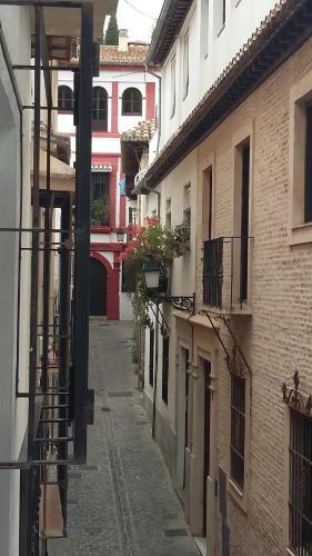 Apartamento Frente A La Alhambra