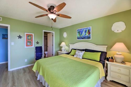 Apartamento Oceanside Emerald Isle Condo, Steps To Beach!