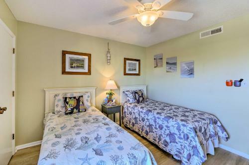 Apartamento Oceanside Emerald Isle Condo, Steps To Beach!