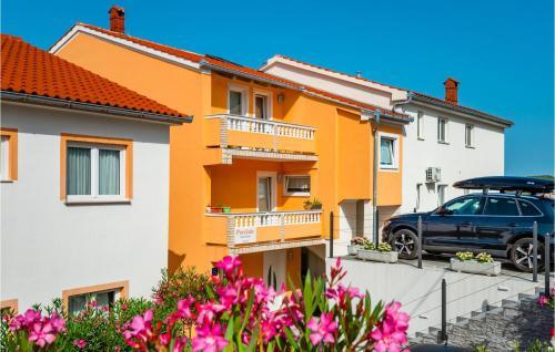 Awesome Apartment In Barbat Na Rabu With Wifi