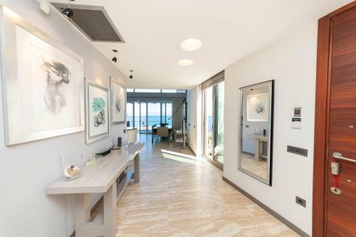 Marvelous Villa With Private Pool And Private Beach In Bodrum