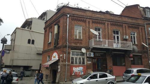 Sabir's Apartment Old Town