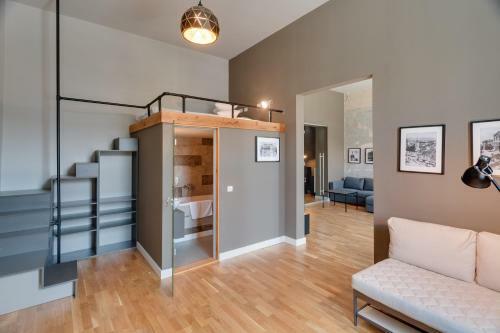 Exclusive Downtown Apartment