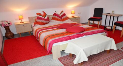Hostal Gasthof-pension Karawankenblick