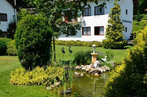 Hostal Gasthof-pension Karawankenblick