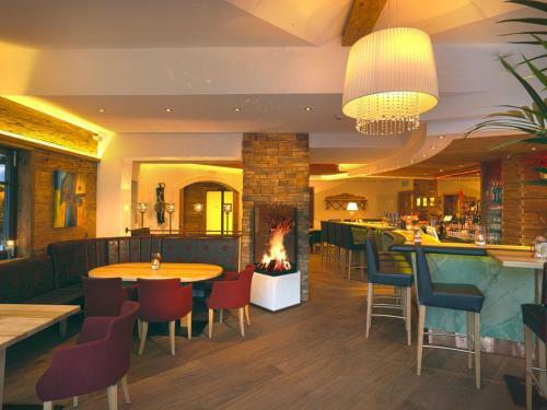 Hotel Alpendorf