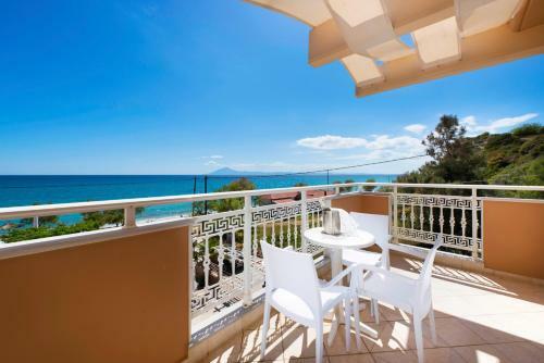 Bed & Breakfast Blue View 2