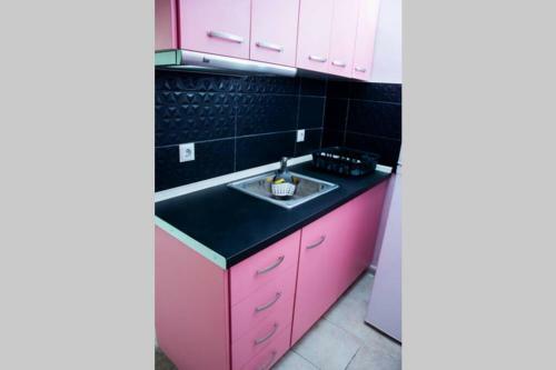 Apartamento Modern Studio 20 Meters From Sea. Garden View.