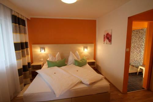 Apartamentos Seepension Neubacher Kg