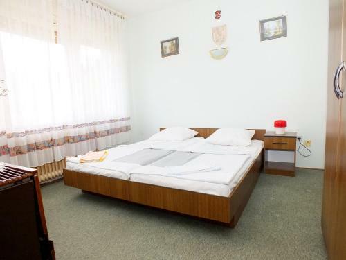 Hostal Biba Rooms
