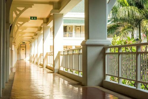 Hotel Buddy Oriental Riverside Pakkret