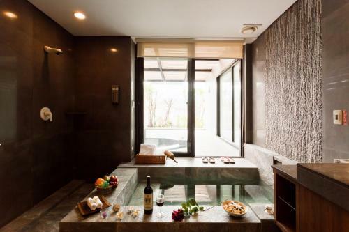 Hotel The Loft Seaside Suites