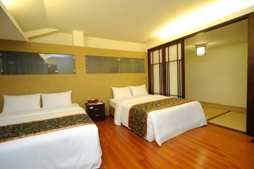 Chat Hot Spring Resort