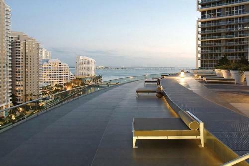 Apartamento Iconic Luxurious High Ceilings Unit Brickell W