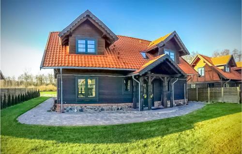 Beautiful Home In Gizycko With 4 Bedrooms