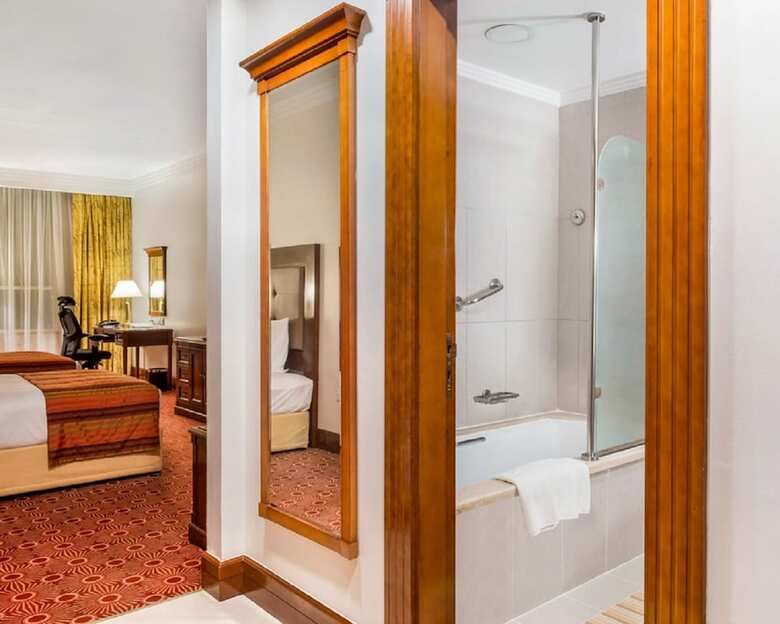 Hotel Holiday Inn Bur Dubai - Embassy District