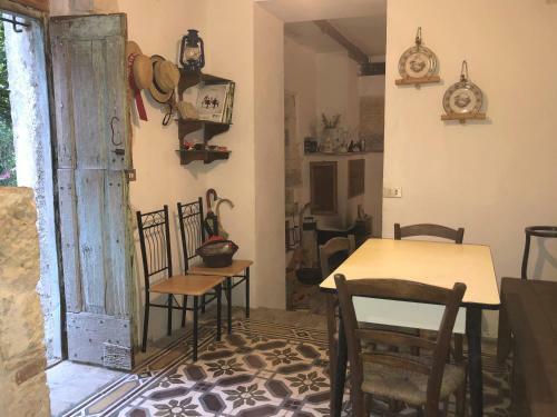Agroturismo Ai Limiti ? 67 ? Stonehouse