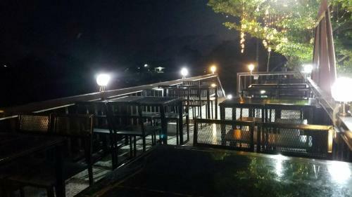 Hotel Mexican Resortlampang