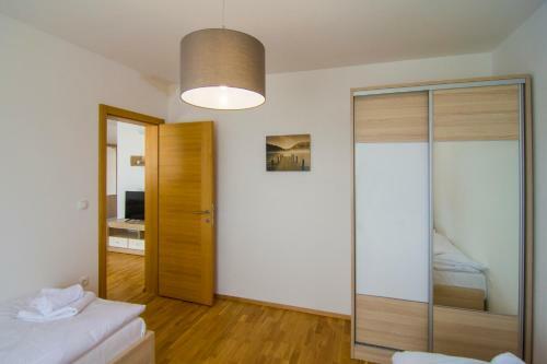 Villa Nikola - Big Terrace Apartments