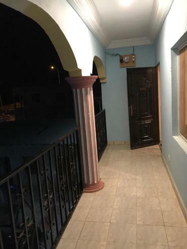 Hostal Thefamily Apartments
