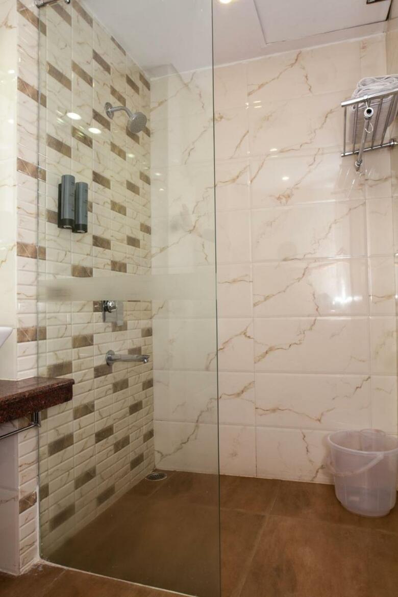 Hotel Summit Montana Suites & Spa
